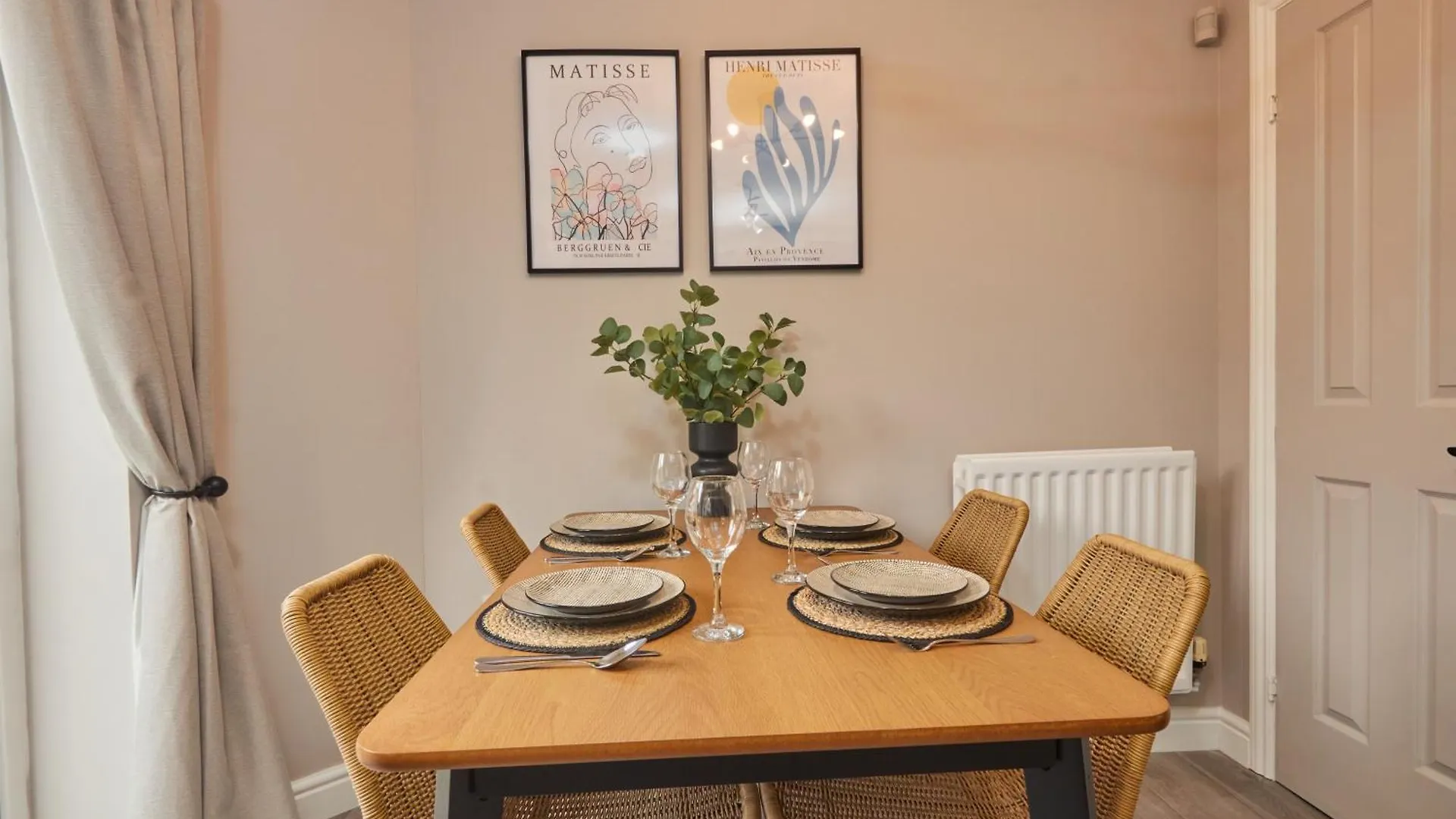 Homebird Property - Tavistock House Leeds  Leeds (West Yorkshire)